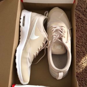 Nike Air Max Thea